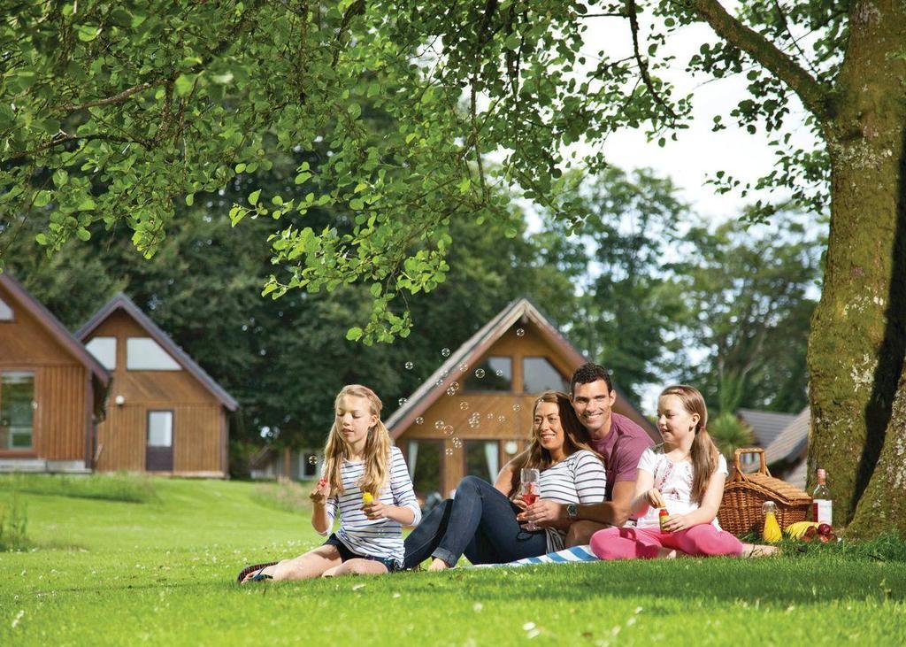 Hengar Manor Country Park Hotel Michaelstow ภายนอก รูปภาพ